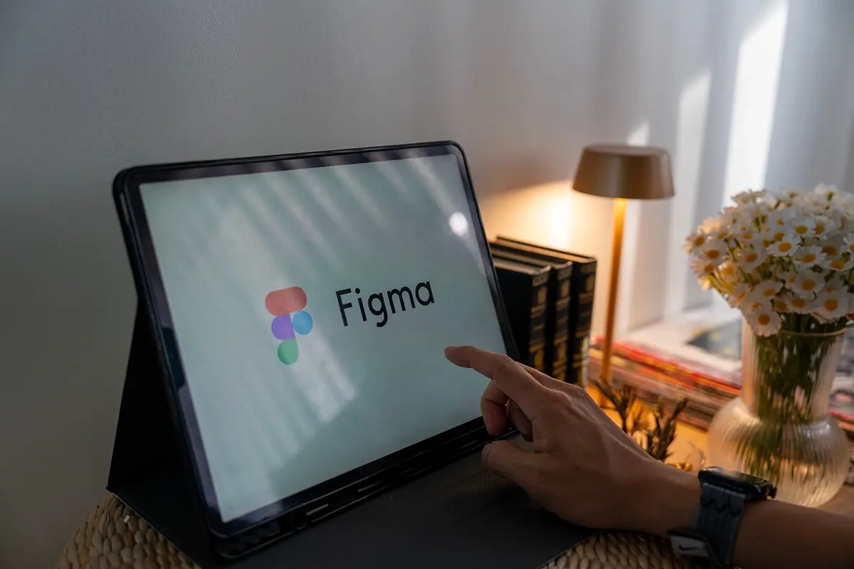 Figma Review 2025: Vale a Pena? Análise Completa