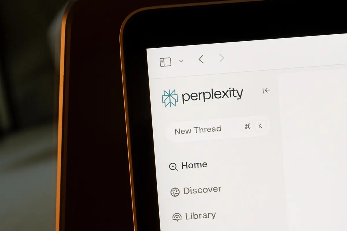 Perplexity AI Review 2025: Vale a Pena? Análise Completa